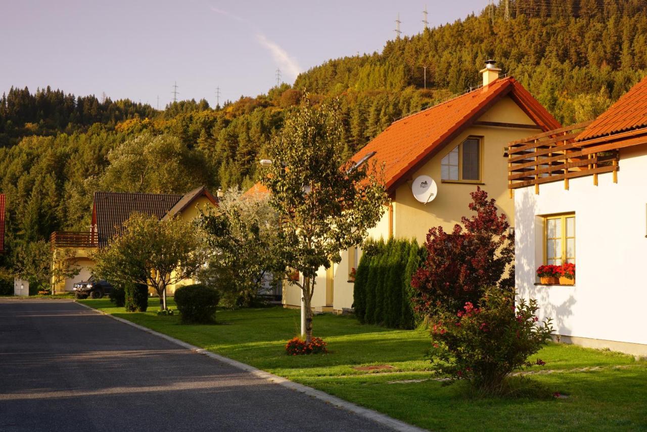 Villapark Vlasky Bešeňová Exterior foto