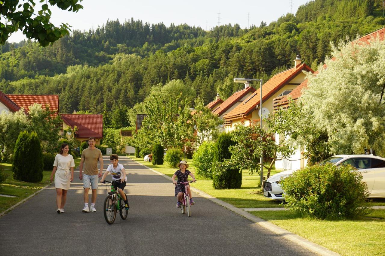 Villapark Vlasky Bešeňová Exterior foto